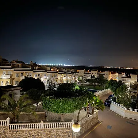 Ada & & Vacation منزل للإقامة