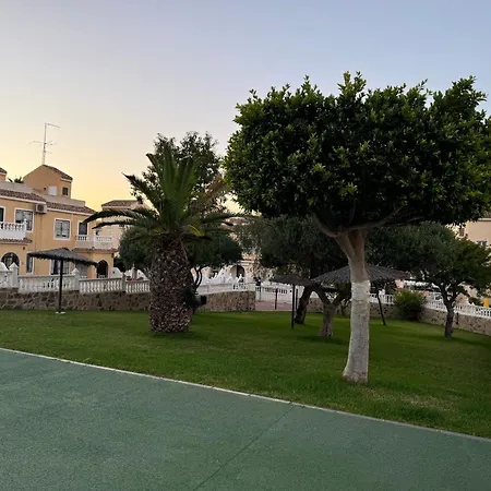 Ada & & Vacation منزل للإقامة